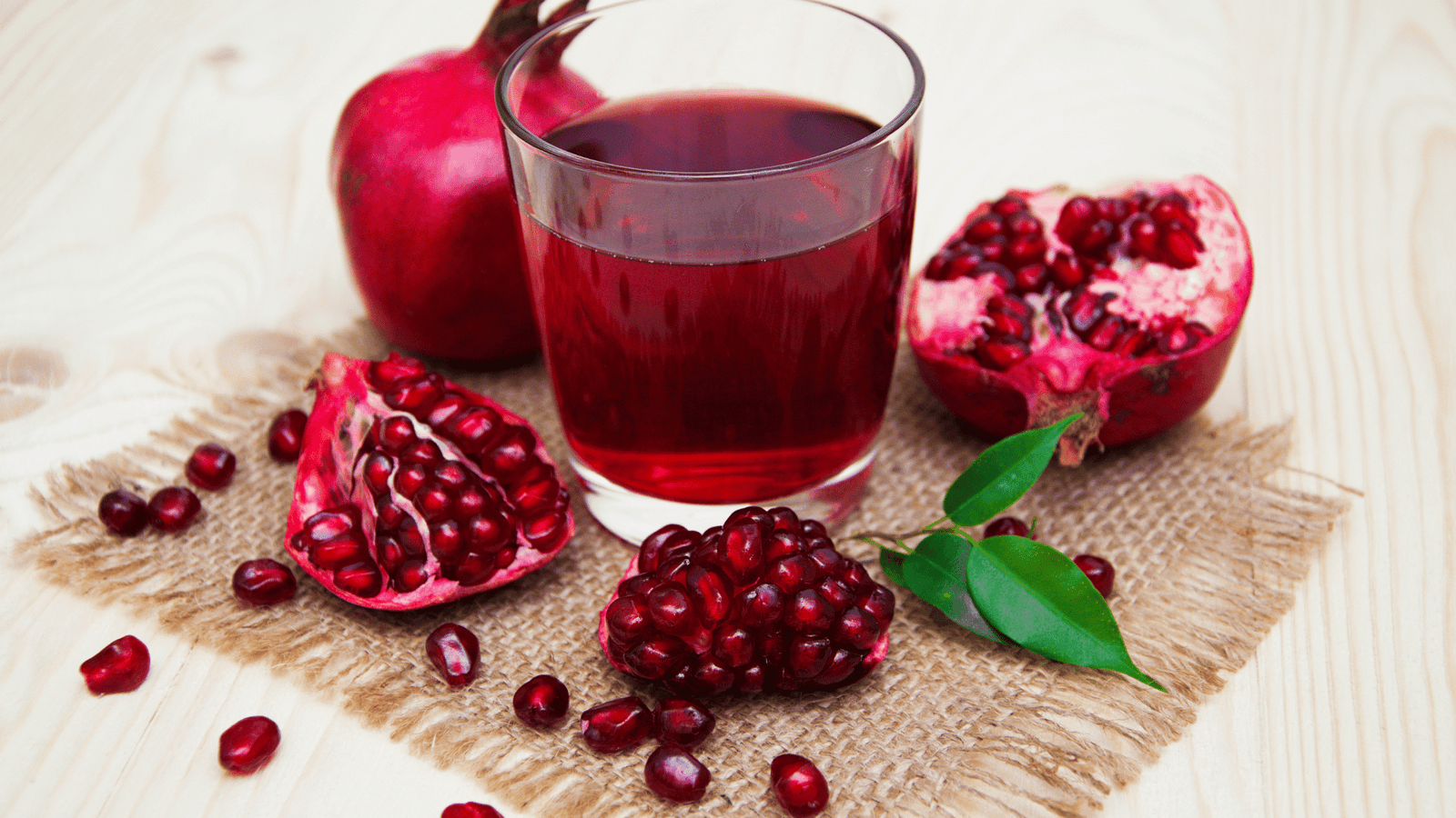 Blog 6 Pomegranate Juice Benefits for Men